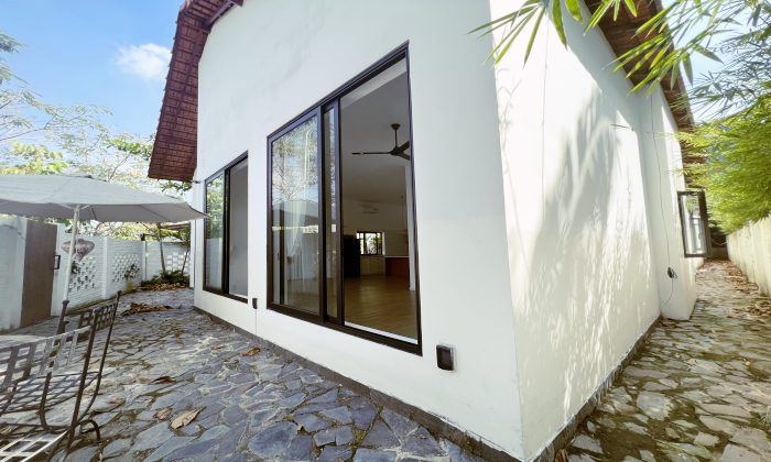 Front River Villa For Rent in An Phu Compound District 2 HCM