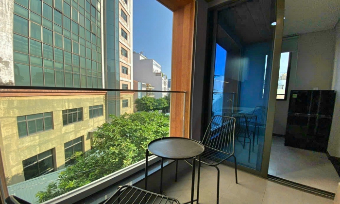 Studio Serviced Apartment Balcony For Rent in District 3 HCMC