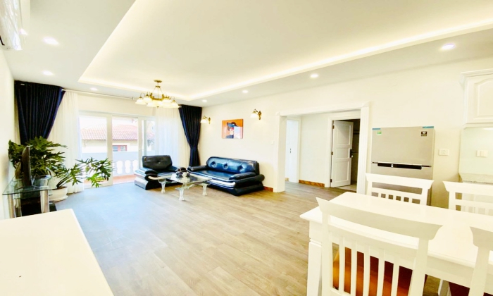 Good Size Two Bedroom Renovation Serviced Apartment in 215 Nguyen Van Huong HCMC