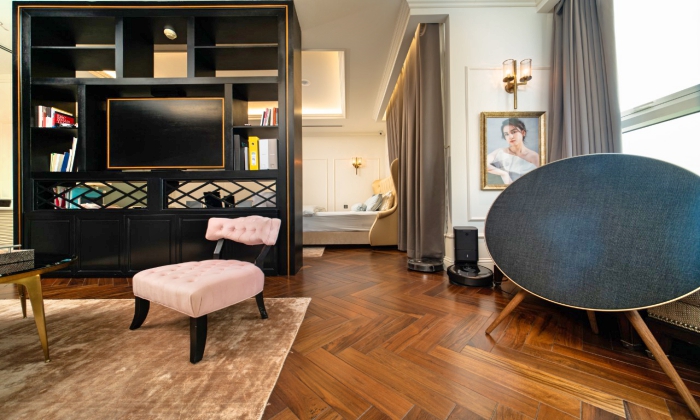 So Luxury Penthouse Thao Dien Pearl Apartment For Rent HCMC