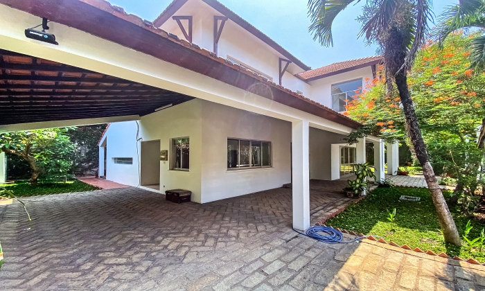 Nice Garden Pool Villa For Rent in ABC Compound Tran Nao Street HCM