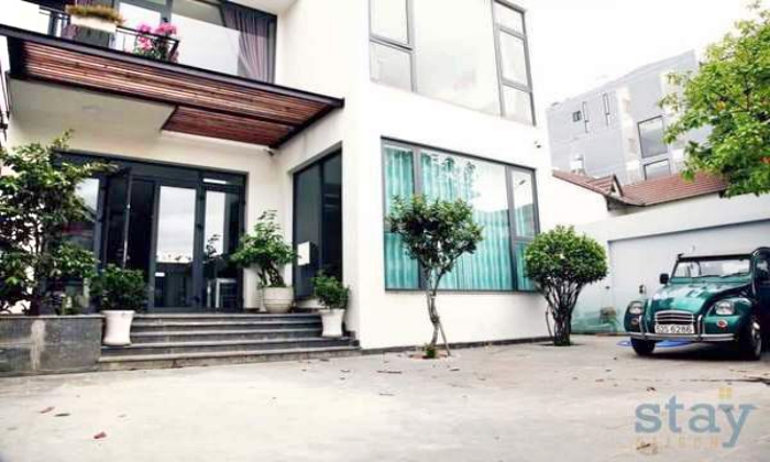 Balconies Two Bedroom 100Sqm Apartment For Rent in Thao Dien HCM