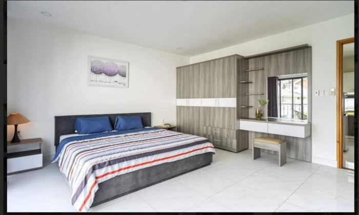 Balconies Two Bedroom 100Sqm Apartment For Rent in Thao Dien HCM