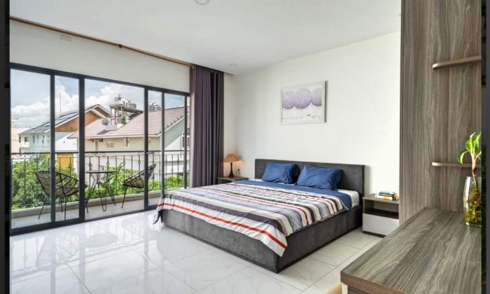 Balconies Two Bedroom 100Sqm Apartment For Rent in Thao Dien HCM