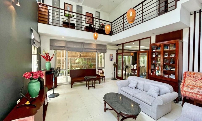 Garden and Nice Pool Villa For Rent in Thao Dien  Compound HCM