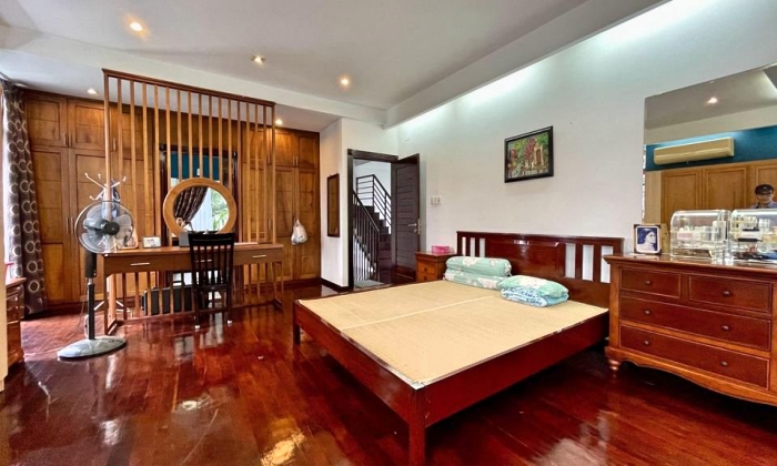 Garden and Nice Pool Villa For Rent in Thao Dien  Compound HCM