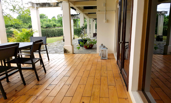 Big Garden Lakeview Villas For Rent in District 9 Ho Chi Minh City