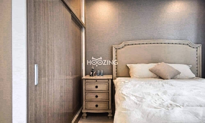 Good Quality Apartment For Rent in Vinhome Golden River HCM