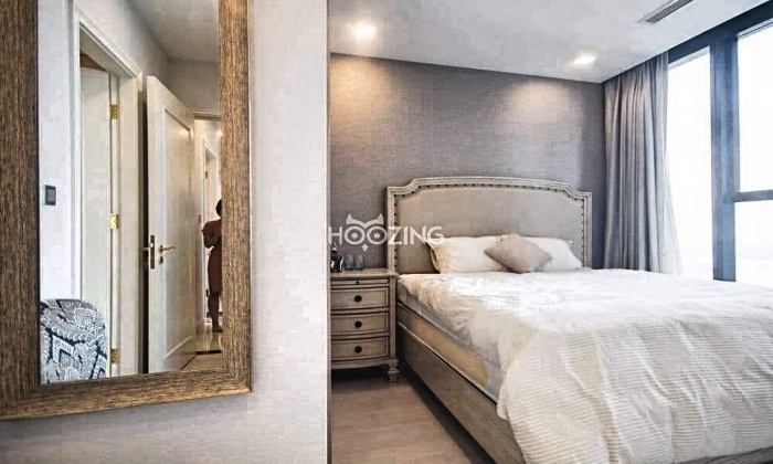 Good Quality Apartment For Rent in Vinhome Golden River HCM
