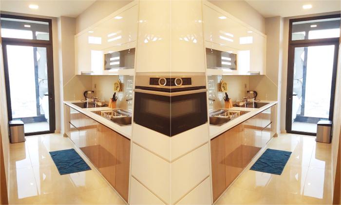Amazing Three Bedrooms Apartment in Vinhomes Bason For Lease District 1 HCMC