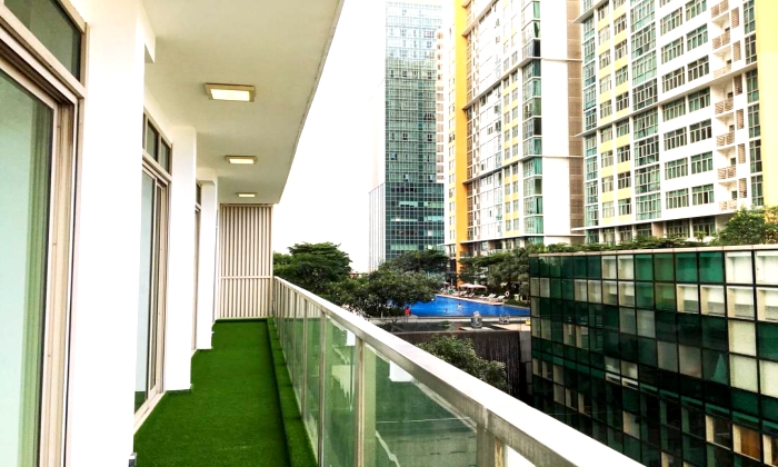 Three Bedroom Apartment With Three Balconies For Rent in The Vista An Phu Thu Duc City