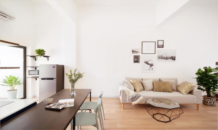 Stunning Renovated One Bedroom Apartment District 3 HCMC