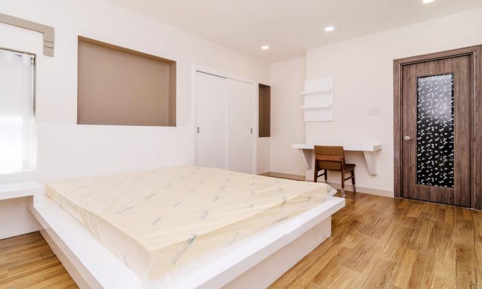 Nice Swimming Pool One Bedroom Serviced Apartment in Phu Nhuan District HCMC