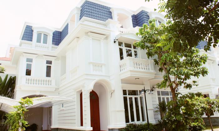 Fully Furnished Villa For Rent in Compound Tran Ngoc Dien HCM City