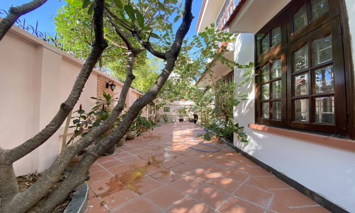 Unfurnished Garden House For Rent in Xuan Thuy Thao Dien HCM
